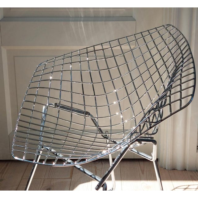 Harry Bertoia Diamond Chair in Silver with Orange Seat by Harry Bertoia for Knoll, 1980s For Sale - Image 4 of 8
