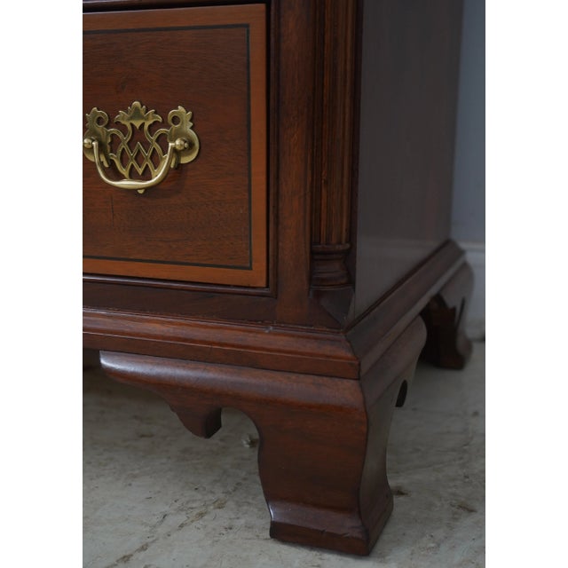 Stickley Banded Mahogany Dresser Trifold Mirror For Sale In Philadelphia - Image 6 of 12