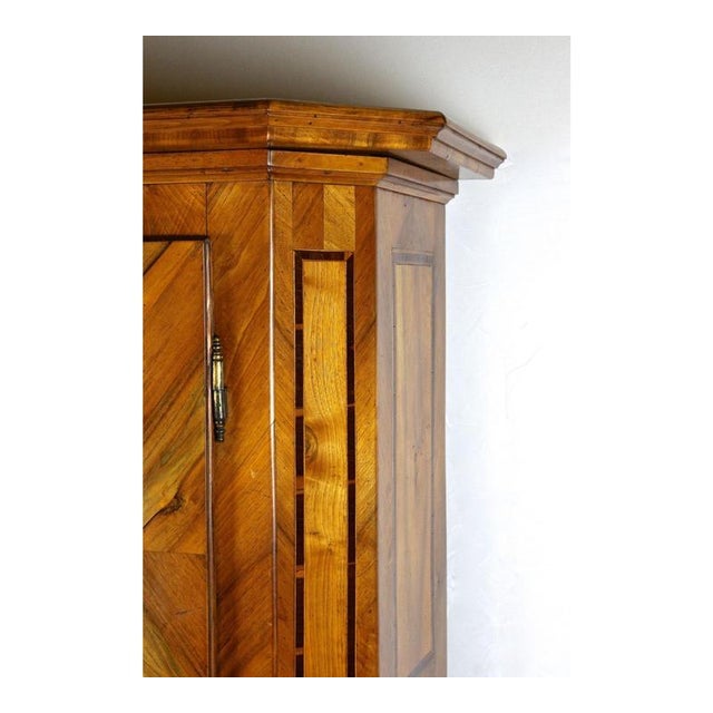 Baroque Cabinet with Inlay Works in Nutwood, Plum and Oak, 1780s For Sale - Image 17 of 18