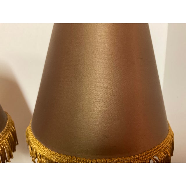 Raspberry Pink Early 20th Century Italian Metal & Marble Decorative Table Lamps With Metal Flowers - a Pair For Sale - Image 8 of 10