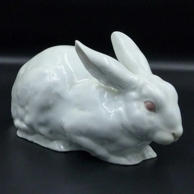 Art Nouveau Porcelain Figure by Brüder Heubach Thuringia, 1890s For Sale - Image 5 of 8