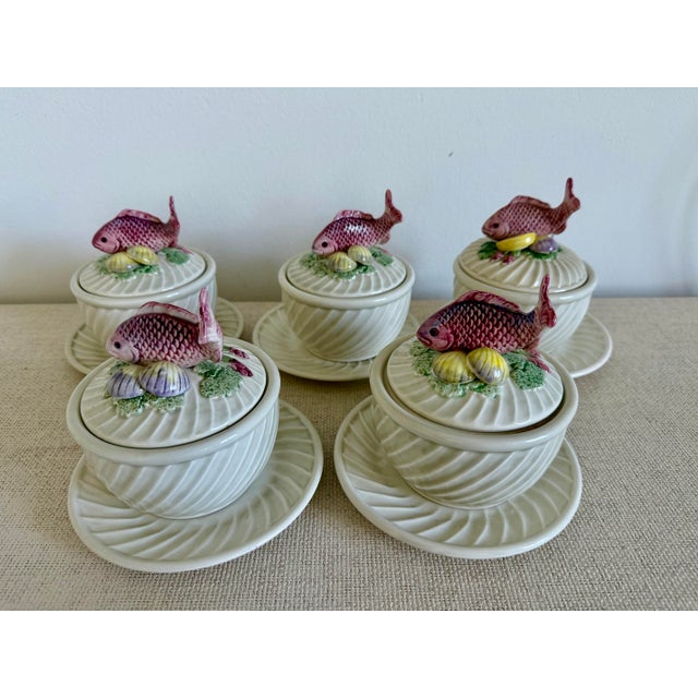 Coastal Fitz & Floyd Soup Bowl and Saucer Set With Lid Fishes - Set of 5 For Sale - Image 3 of 7