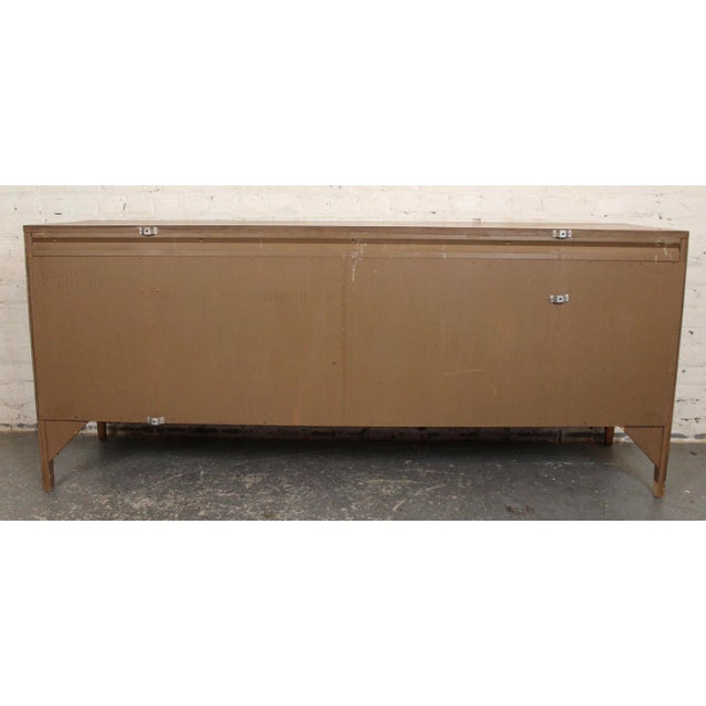 Mid 20th Century Walnut 'Emphasis' Dresser by Broyhill For Sale - Image 16 of 16