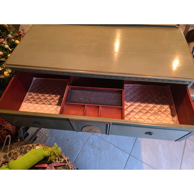 Berkey & Gay 1920s Berkey and Gay Two Drawer Dresser For Sale - Image 4 of 4