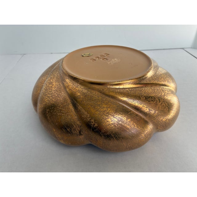 Metal Vintage Hollywood Regency Mid Century 22 Kt Gold Leaf Scalloped Bowl For Sale - Image 7 of 9