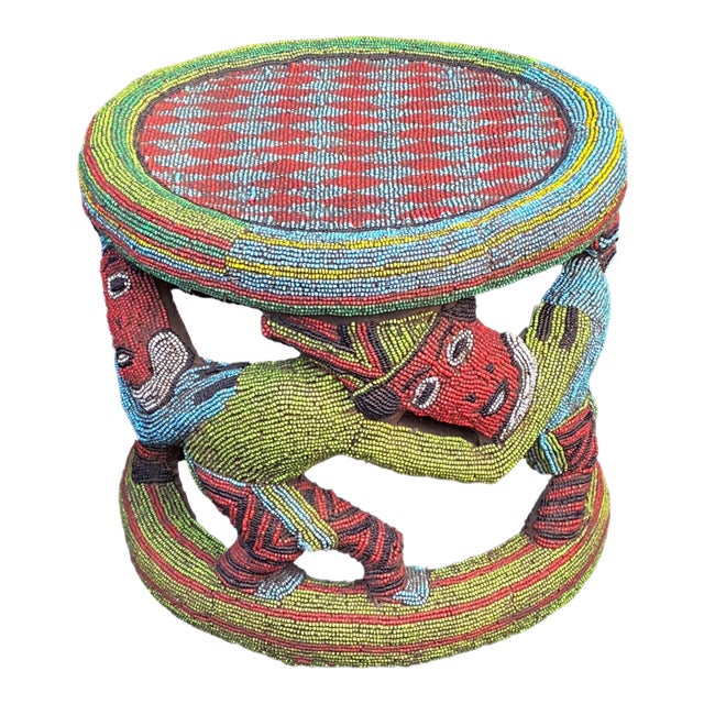 Large Nobility Beaded Wood Bamileke Throne /Table/ Stool Cameroon 21" D For Sale