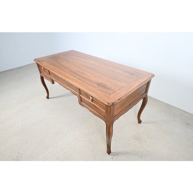 Wood Baker Furniture Style Italian Louis XV Style Rosewood Writing Desk | Newly Refinished For Sale - Image 7 of 18