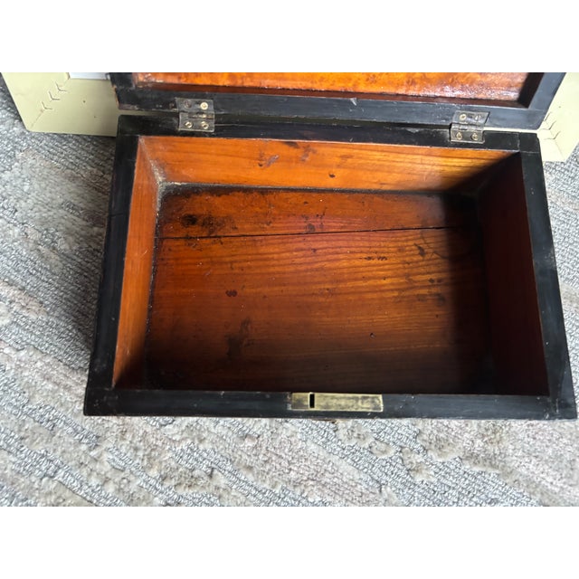 British Coat of Arms Calamander Box For Sale - Image 11 of 12