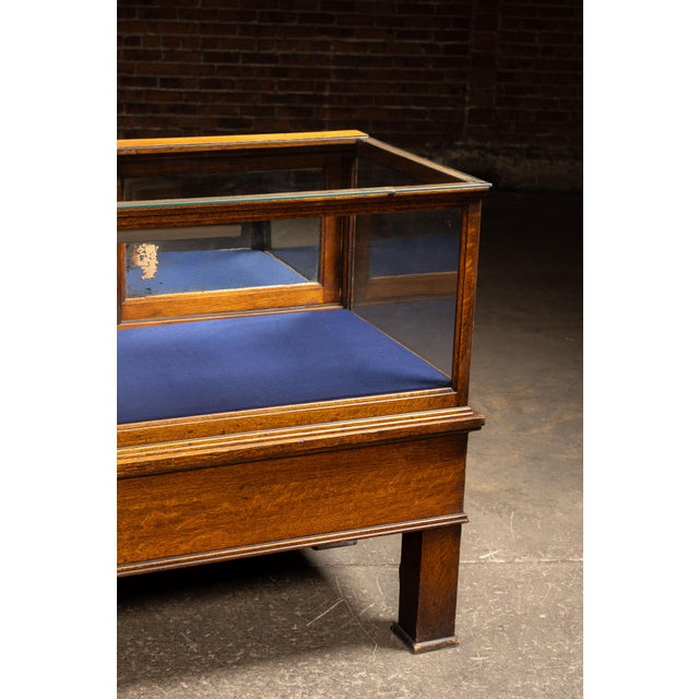 Brown Antique Quartersawn Oak "Peerless" Display Case by Jac. Lederer For Sale - Image 8 of 18