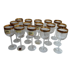 Vintage 1970s Lenox "Autumn" Pattern Set of Fifteen (15) Crystal Wine Glasses With Gold Band Encrusted 7.5" High - Set of 15