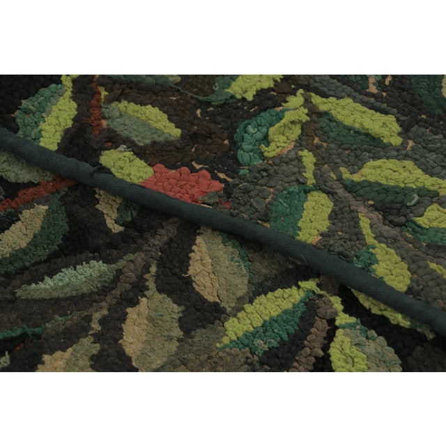 Textile Antique Hooked Runner With Striking Flowers & Vinery in Red & Green - Rug & Kilim For Sale - Image 7 of 7