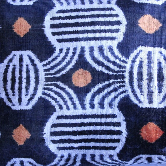 For an earthy addition to your existing décor, you simply cannot go wrong with this throw decorative ikat pillow cover....