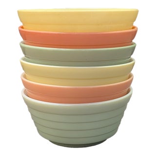 Vintage 1940s Hazel-Atlas "Moderntone" Platonite Pastel 5" Cream Soup / Cereal Bowls - Set of 6 For Sale