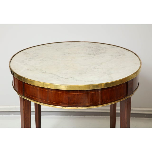 Antique French Mahogany Oval Marble-Top Bouillote Table on Tapered Legs For Sale - Image 10 of 12