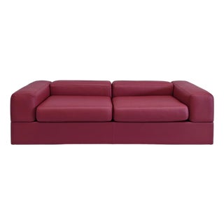 Model 711 Daybed Sofa in Red Leather attributed to Tito Agnoli for Cinova, 1970s For Sale