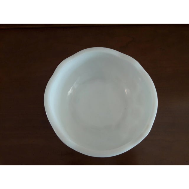 Mid 20th Century Vintage Mid Century Fentec Pattern Jeannette Glass Co Milk Glass Footed Bowl For Sale - Image 5 of 5