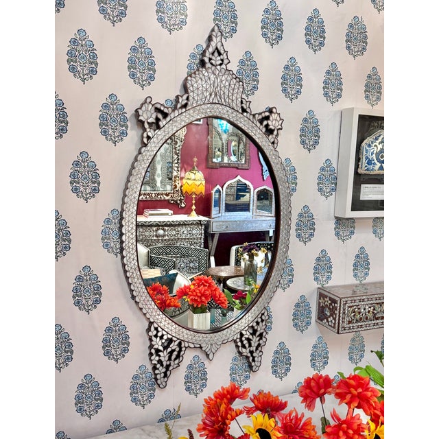 Contemporary 1990s Oval Shaped White Mother of Pearl Inlaid Mirror For Sale - Image 3 of 8