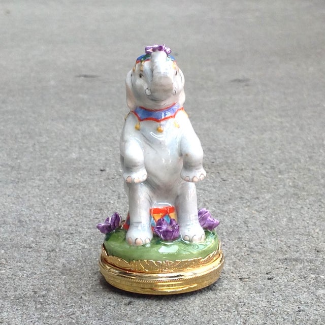 English Chelsea Bonbonnieres, Trinket, Pill Box, Staffordshite England Enamels For Sale - Image 3 of 15