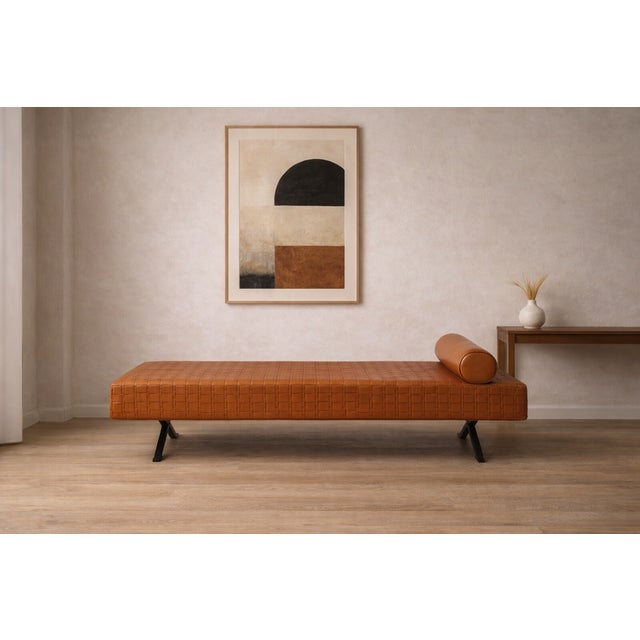 Enzo Mari Enzo Mari “Sigmund” Daybed for Driade — Braided Leather, Steel & Wood — Italy, Late 20th Century For Sale - Image 4 of 10