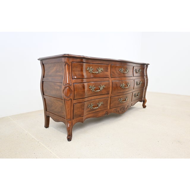 French Provincial John Widdicomb French Louis XV Style Cherry Bombe Nine Drawer Dresser For Sale - Image 3 of 17