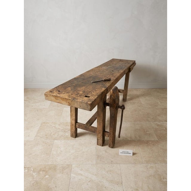 Established in its current state of use This piece has an attribution mark, I am sure that it is completely authentic and...