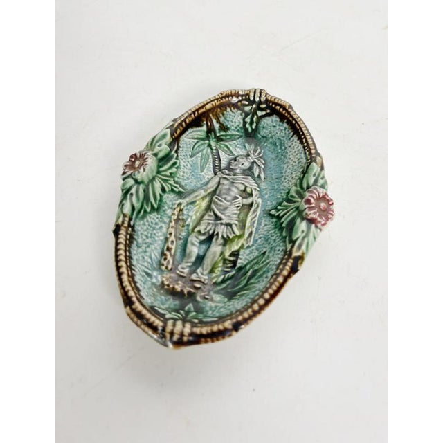 2000 - 2009 Small 19th Century Majolica Catchall, France For Sale - Image 5 of 11