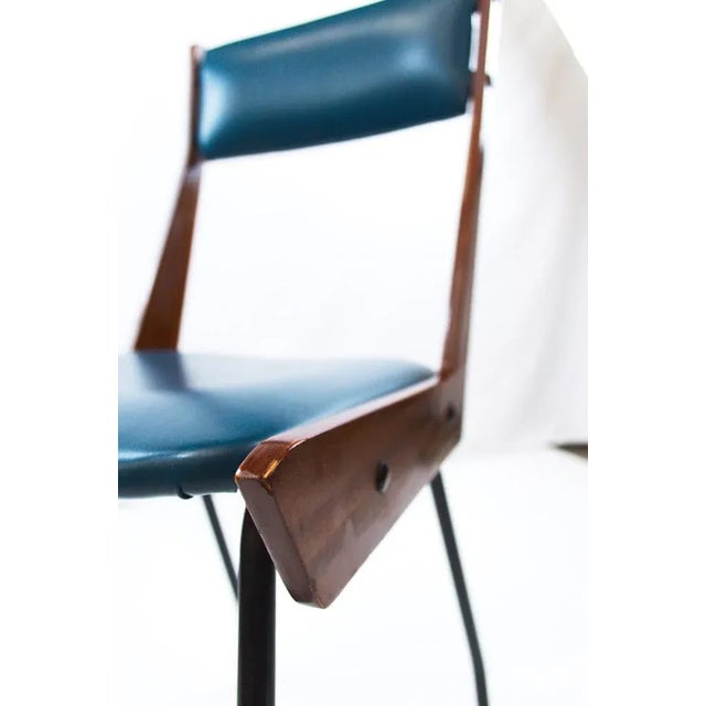 Mid-Century Chair in Blue Imitation Leather with Wooden Structure from RB Rossana, 1950s For Sale - Image 13 of 18