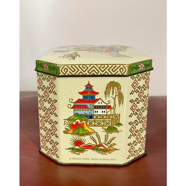Mid 20th Century Chinoiserie Hinged Tin For Sale - Image 4 of 7