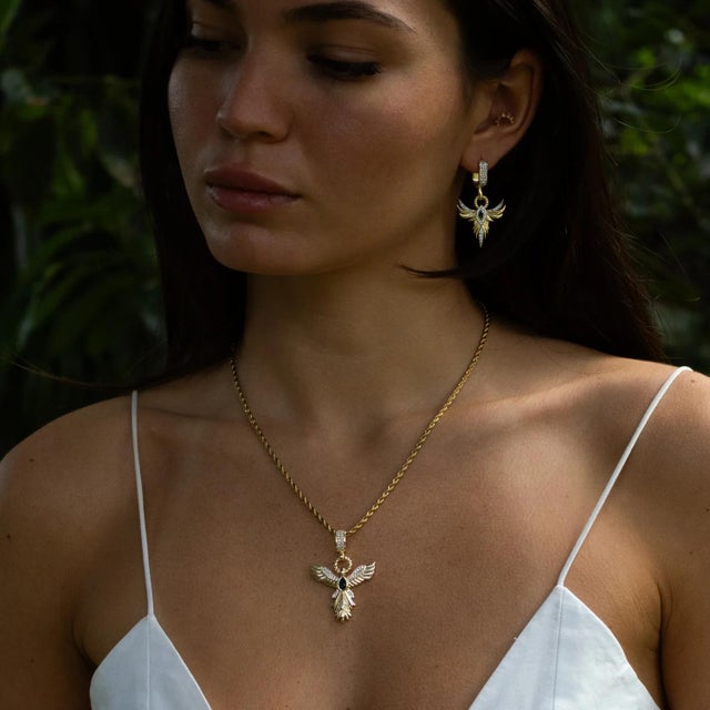 Unveil the power of transformation and protection with the Emerald Phoenix Guardian Earrings. Inspired by the mythical...