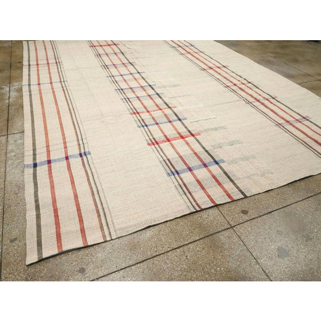 Galerie Shabab Collection Mid-20th Century Turkish Flatweave Large Room Size Rug For Sale In New York - Image 6 of 8