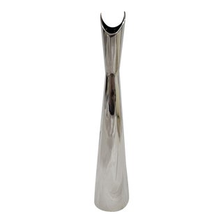 1970s Italian Modern "Cardinale" Vase by Lino Sabattini for Christofle For Sale