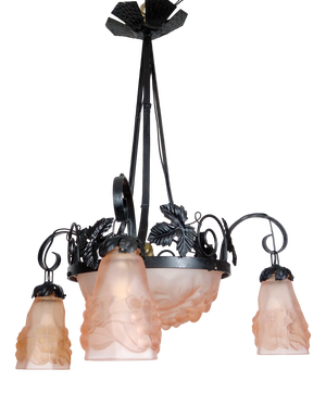 French Art Deco Wrought Iron Degue-Ros Pate de Verre Chandelier, 1930s