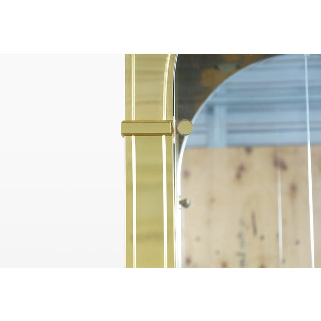 Mastercraft Vintage Brass Vitrine / Display Cabinet by Mastercraft For Sale - Image 4 of 13