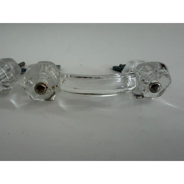 Pair of Vintage Clear Glass Bridge Drawer Pulls, 1930s–1940s Glass Cabinet Knobs== For Sale - Image 12 of 18