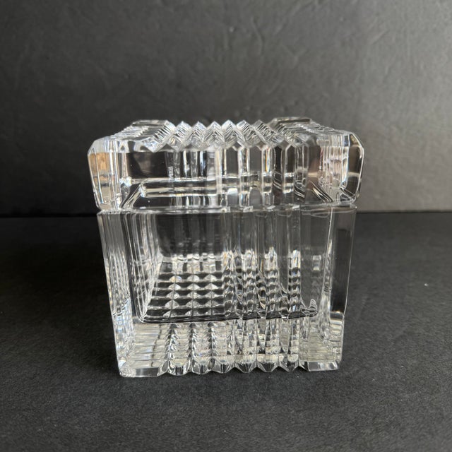 Art Deco Vintage Crystal Trinket Box Faceted Cube Decorative Vanity Box For Sale - Image 3 of 11