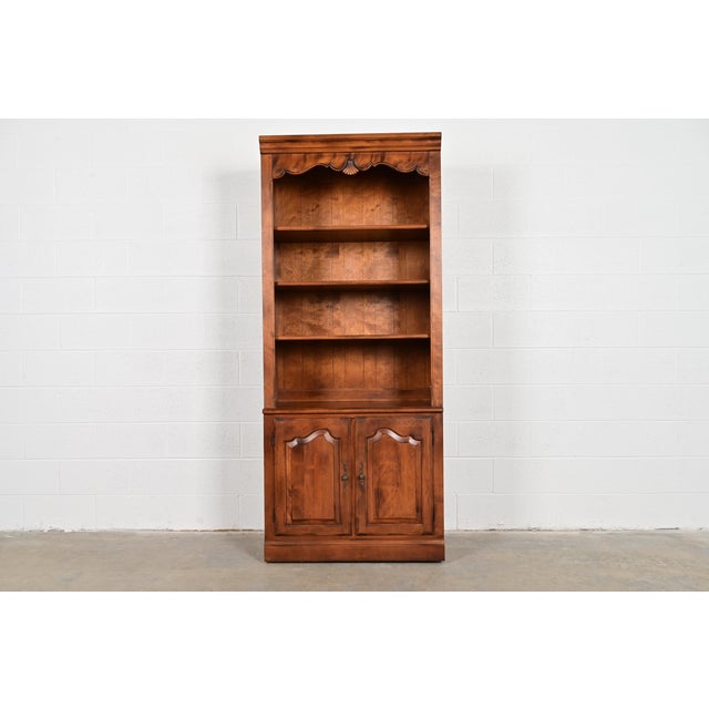 Ethan Allen French Provincial Louis XV Solid Maple Bookcase or Display Cabinet For Sale - Image 13 of 13