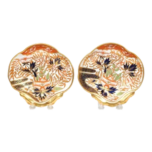 Antique Early 19th Century Coalport Imari Porcelain Shell Shaped Dishes in the Thumb & Finger Pattern - a Pair