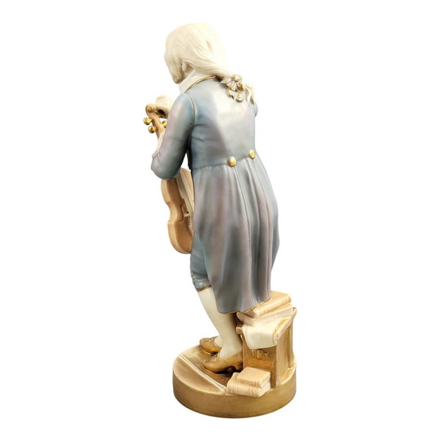 Porcelain Model 1487 Figure of the Young Mozart from Royal Worcester, 1928 For Sale - Image 4 of 11