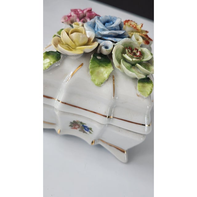 Mid-Century European Porcelain Floral Encrusted Trinket Box, K&o Mark, Circa 1960s For Sale - Image 10 of 16