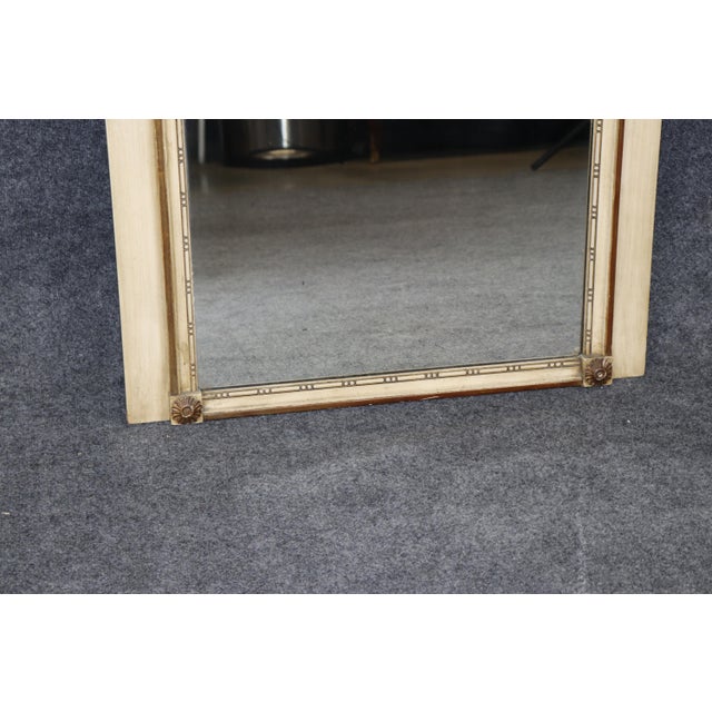 French Louis XVI Style Parcel Painted & Gold Trumeau Mirror For Sale In Philadelphia - Image 6 of 8