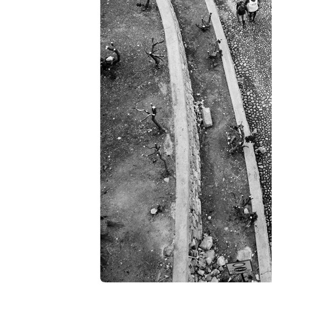 Early 21st Century 2009 “Street Lines” Contemporary Black and White Photography, Metal Digital by Maria Grazia Facciolà For Sale - Image 5 of 6