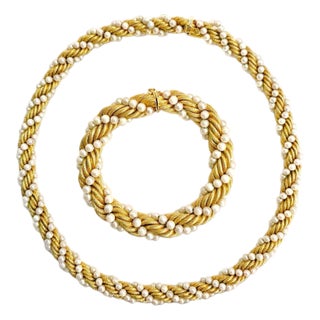 Bucherer Two-Piece Necklace and Bracelet Set in 18 Karat Yellow Gold and Pearls For Sale