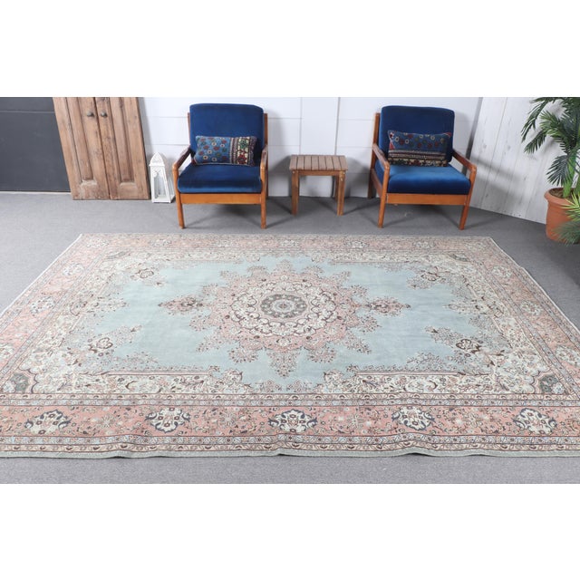 Mid-Century Modern Versatile Vintage Hand-Knotted Light Blue Turkish Medallion Wool Rug - 6.9 X 10 Ft For Sale - Image 3 of 10