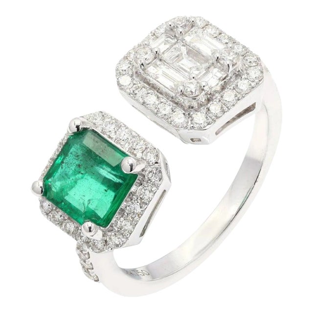 Awe-Inspiring Toi Et Moi Square Emerald Diamond Ring in 18k White Gold Size 7 For Sale