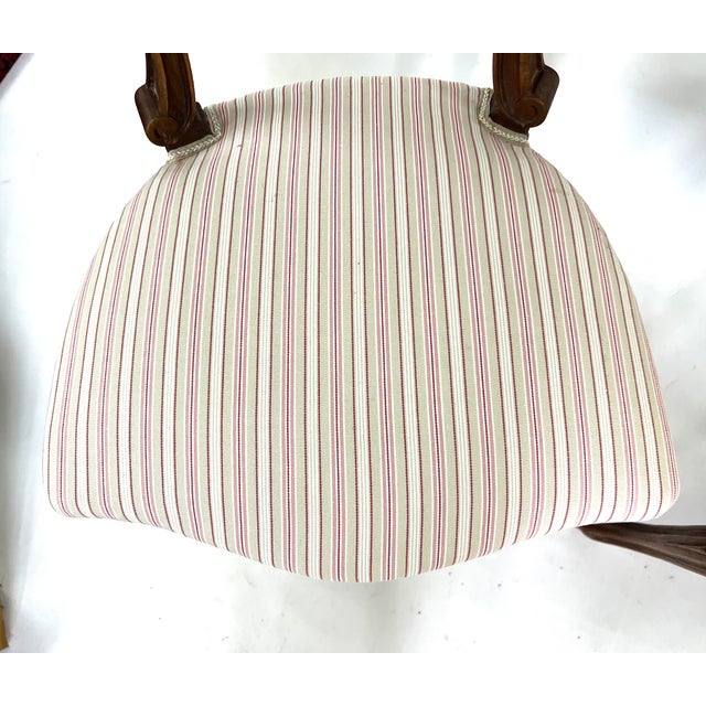 Set of 19th Century Louis XV Chairs in Carved Walnut For Sale - Image 5 of 11