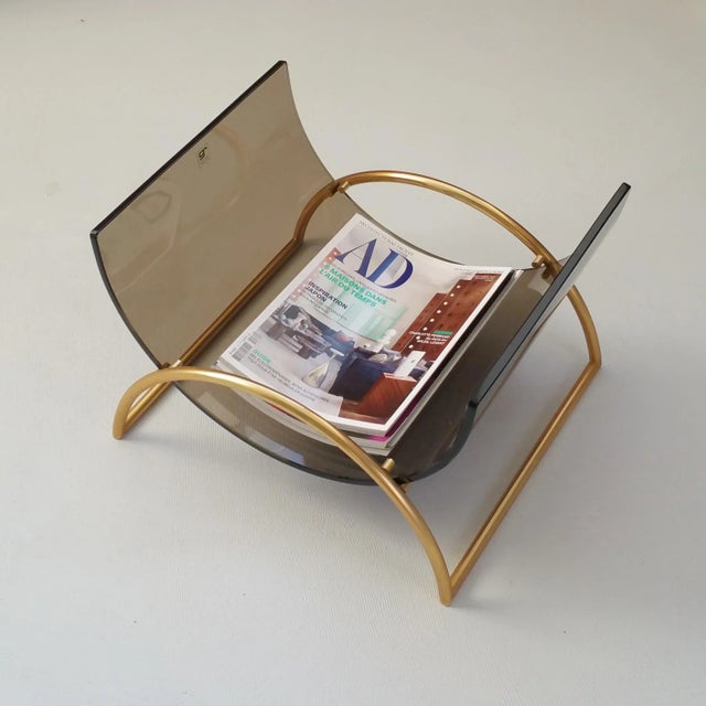 Brass & Smoked Glass Magazine Holder by Pierangelo Gallotti for Gallotti & Radice, 1980s For Sale - Image 4 of 9
