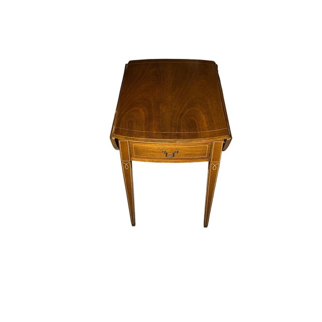 Wood Mid 20th Century Hepplewhite Style Inlaid Mahogany Pembroke Drop-Leaf Side Table For Sale - Image 7 of 12
