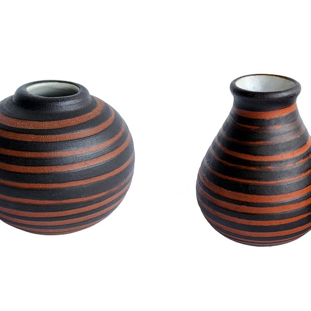 1970s Vintage Signed Studio Pottery Bud Vases by Gotek - Colonia Tovar, Set of 2 For Sale - Image 5 of 11