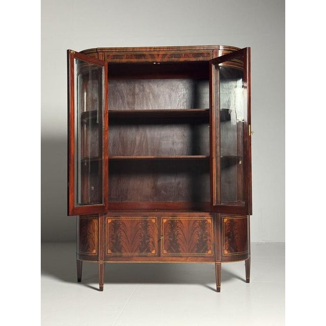 American Mahogany Display Case, 1920-1940 For Sale - Image 11 of 18