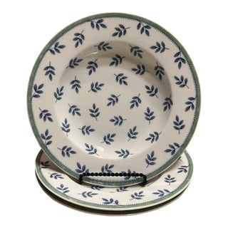 1990s Villeroy & Boch Switch 3 Cordoba 9" Large Rim Porcelain Soup Bowls-Set of 3 For Sale